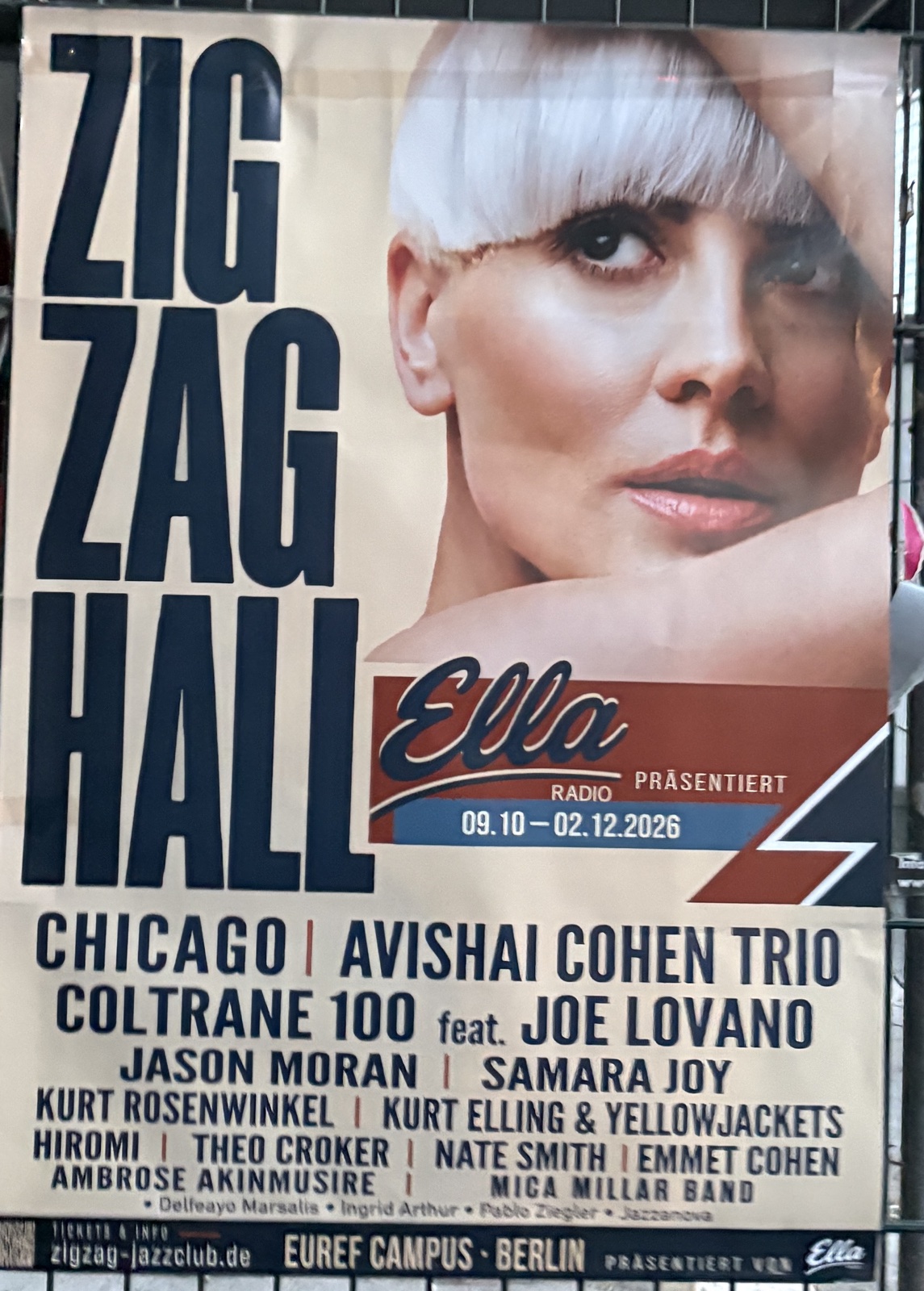 Zig Zag Hall Ella Radio Präsentiert